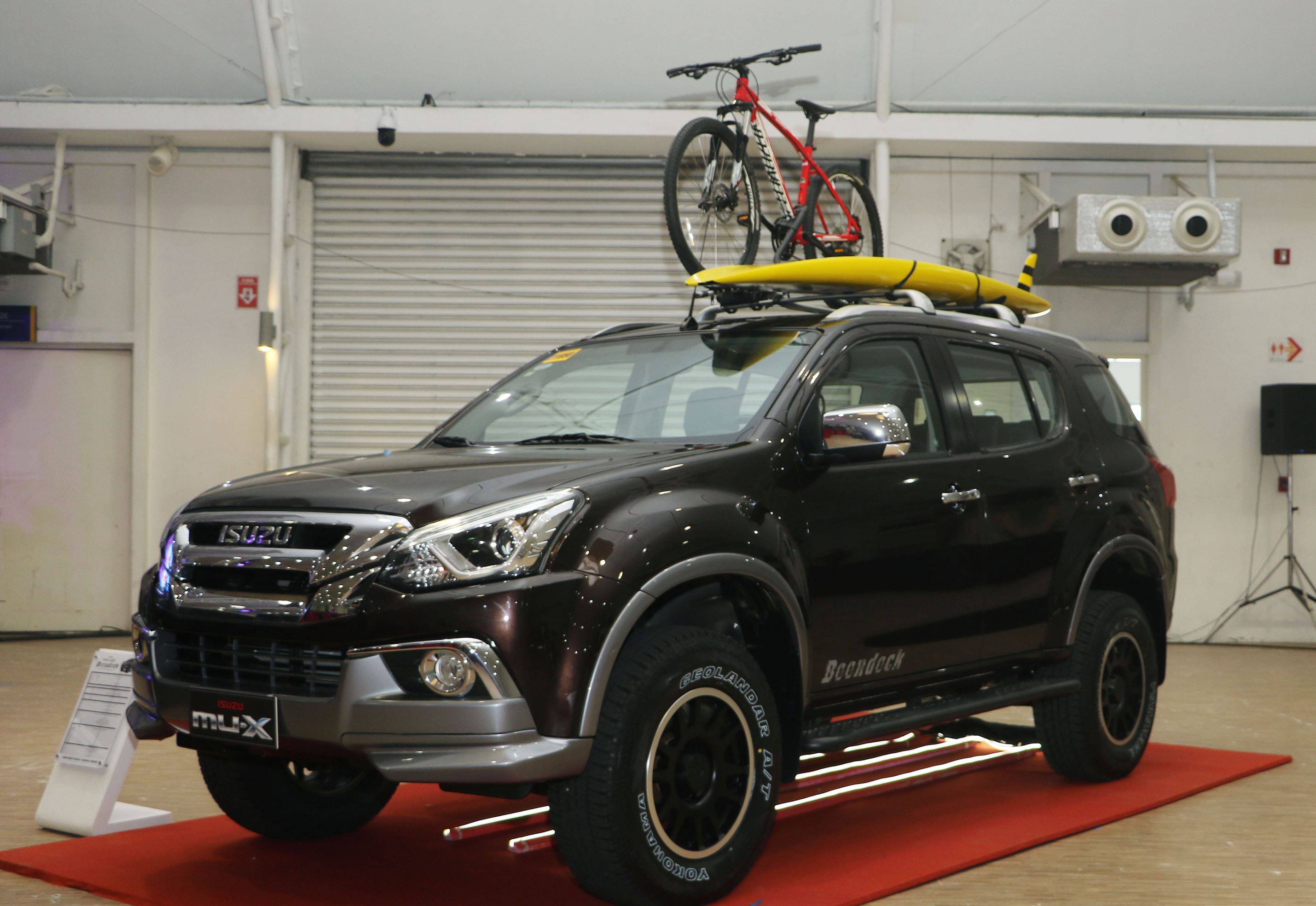 Isuzu Mu-x beendock